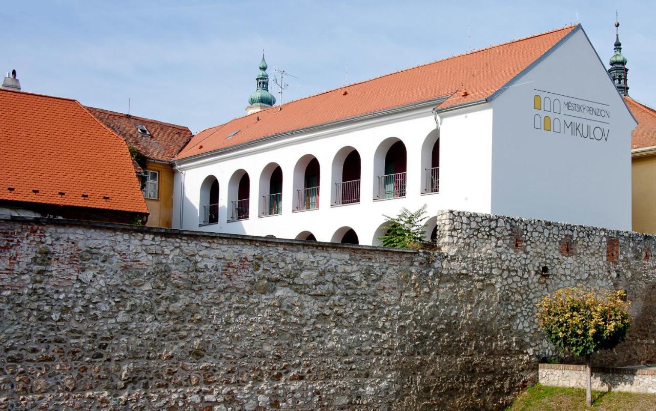 Mestsky Penzion Mikulov Zewnętrze zdjęcie